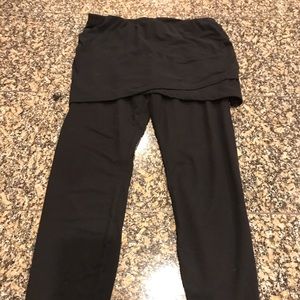 Cabi black skirted leggings size small